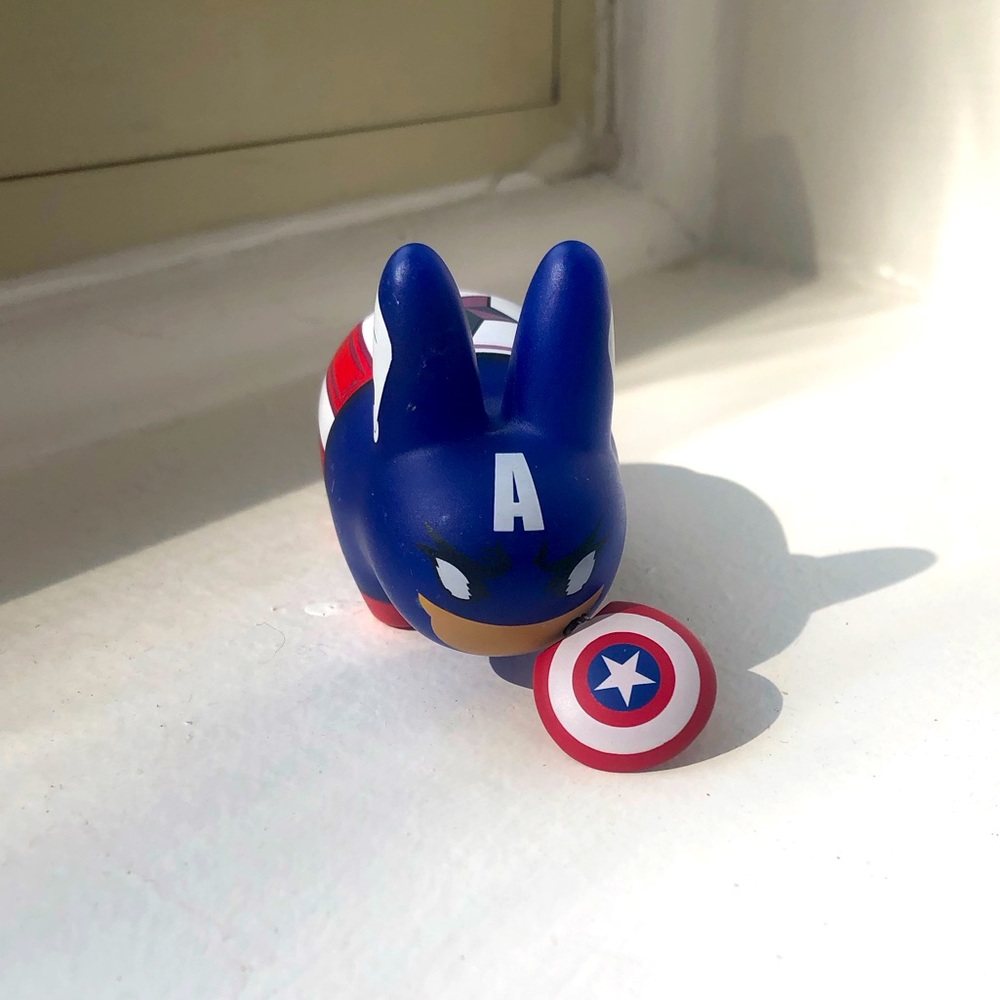 Captain America 2.25” Smorkin’ Labbit